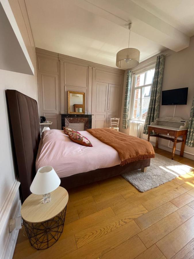 Le Logis D'Anne-Sophie Bed & Breakfast Chuignolles Dış mekan fotoğraf
