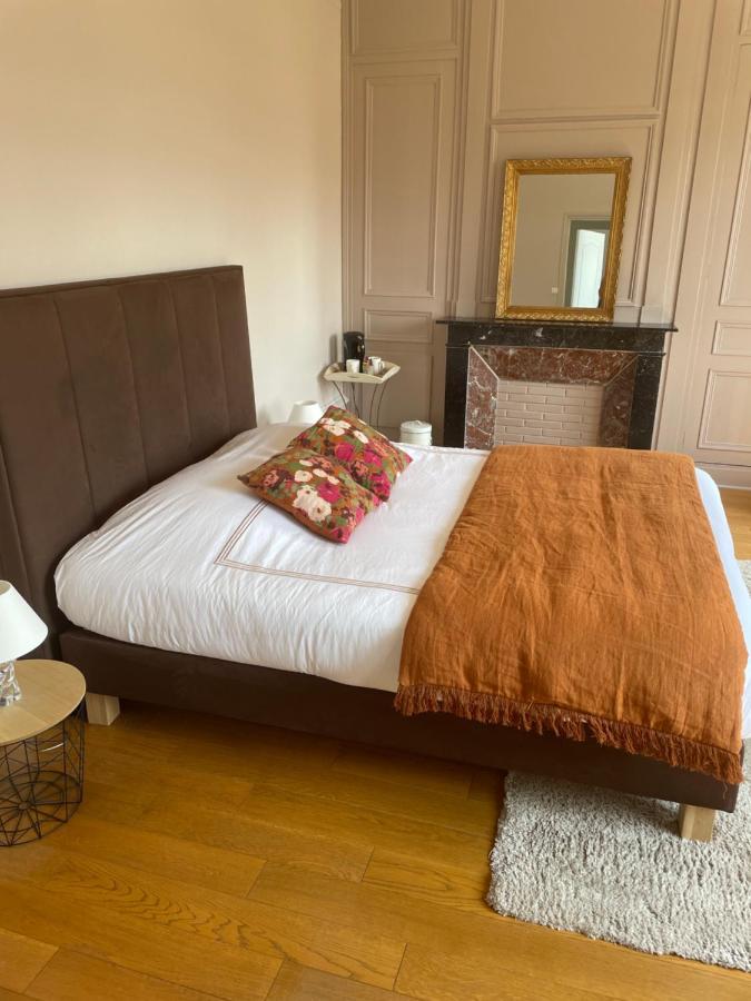 Le Logis D'Anne-Sophie Bed & Breakfast Chuignolles Dış mekan fotoğraf